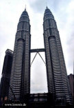 Die 450 m hohen PETRONAS Twin Towers in Kuala Lumpur